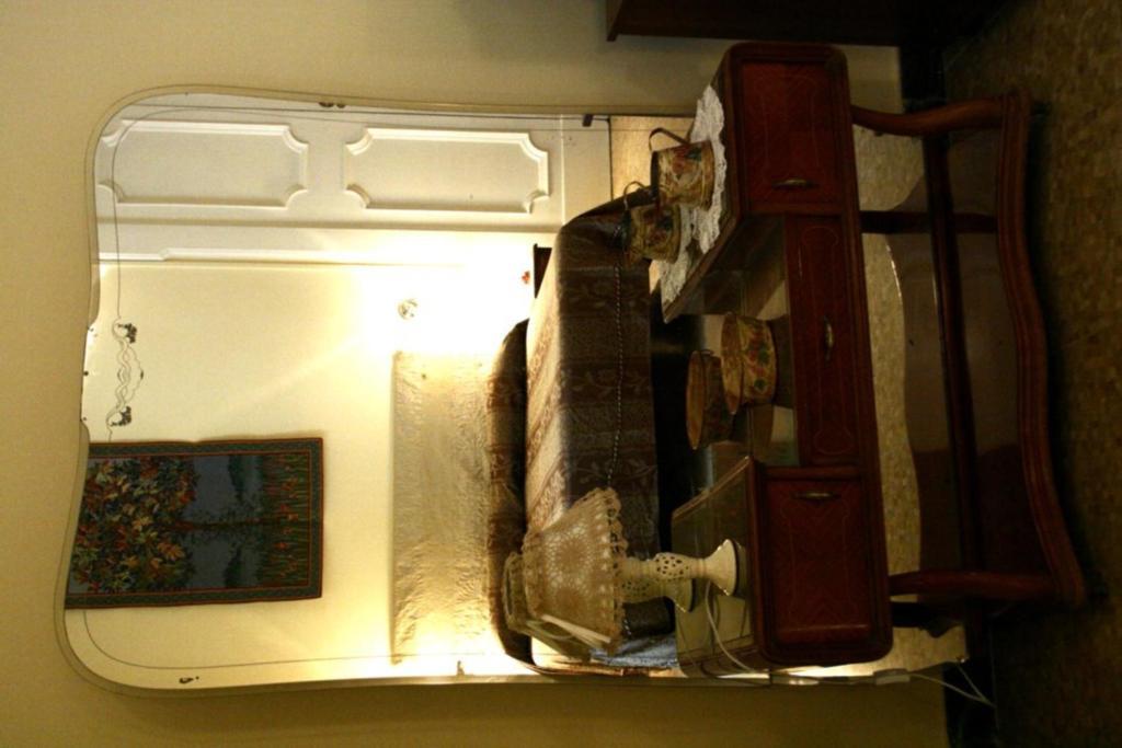 לצ'ה Palazzo Belli B&B חדר תמונה