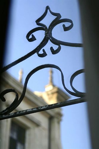 לצ'ה Palazzo Belli B&B מראה חיצוני תמונה